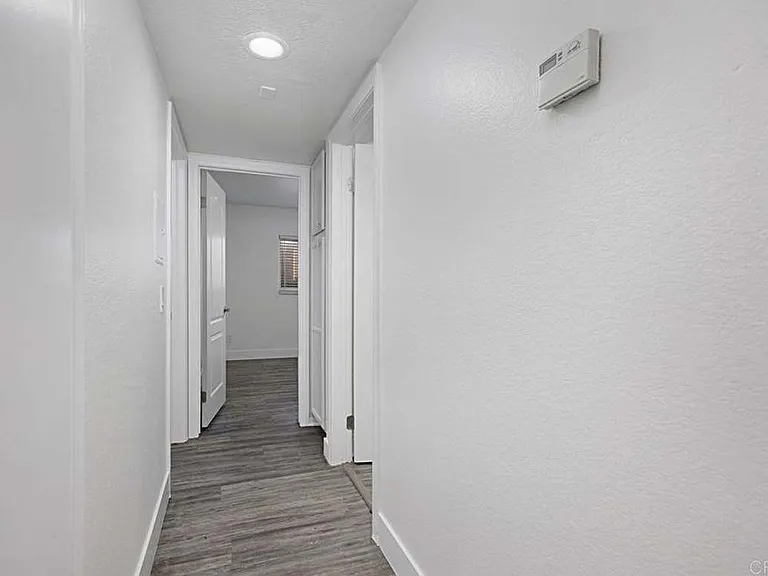 522 Calle Montecito #113 — Photo 3