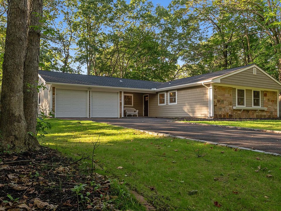 1st image of 28 Blackwell Ln