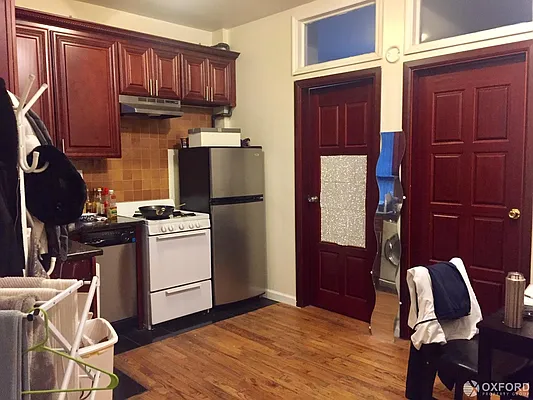 Rented by Oxford Property Group | media 17