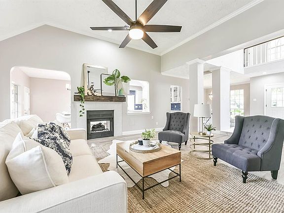 5th image of 3602 Evergreen Glade Dr