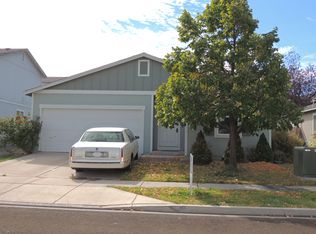 7450 Hinton Dr, Reno, NV 89506