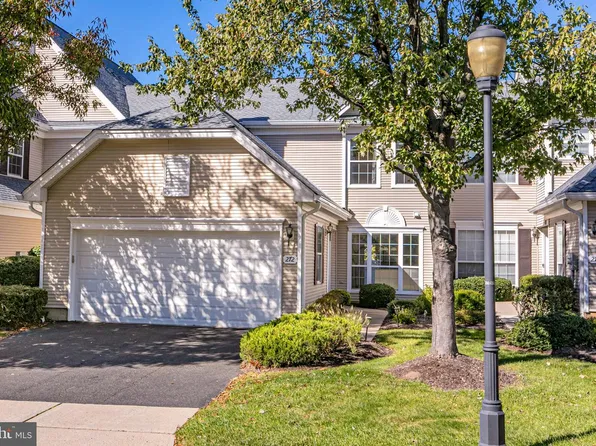 272 Colt St, Pennington, NJ 08534