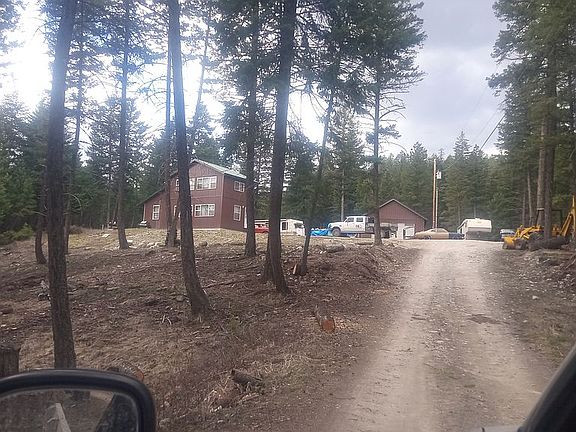 3rd image of 679 Sawmill Ln