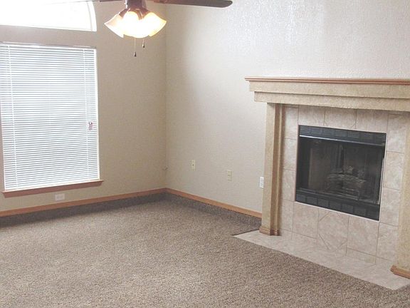 5th image of 4752 Loma Feliz Ct