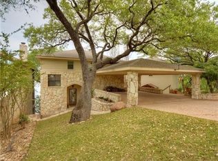 106 Center Cove Iii Loop, Spicewood, TX 78669