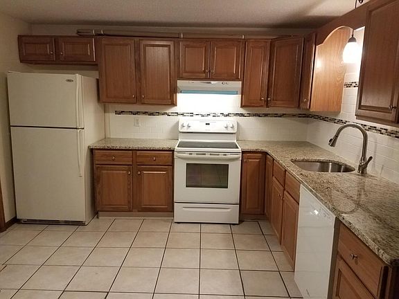 Kitchen - another angle