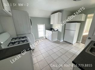 743 1st St NW UNIT 2, Grand Rapids, MI 49504