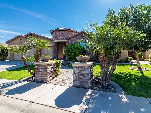 3rd image of 3593 E Grand Canyon Pl