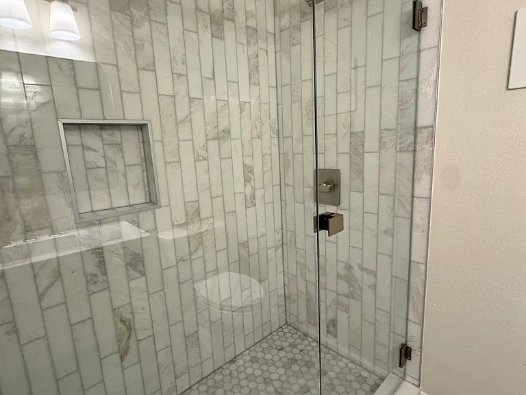 1205 S Grape St — Photo 9