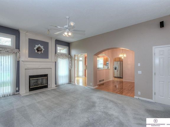 5th image of 9806 S 25th Ave