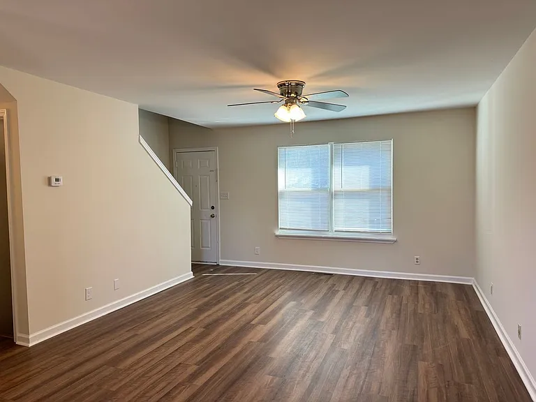 226 Jim Thorpe Dr — Photo 3