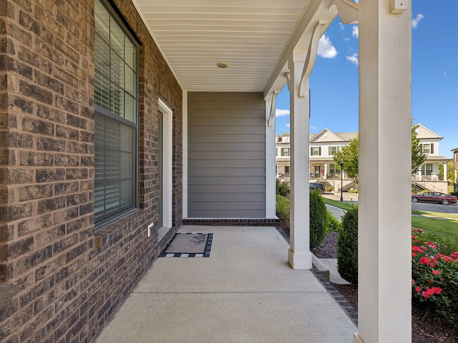 2 bed, 3.5 bath, 1823 sqft, $2,350 — Photo 3