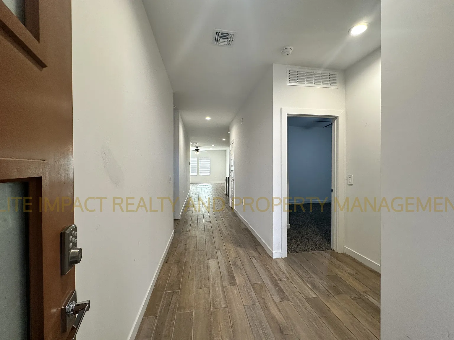 11112 South Weismann Drive - 1 — Photo 2