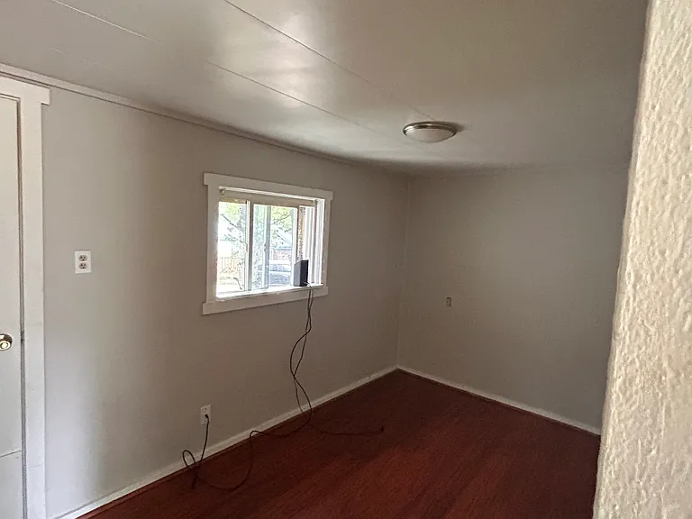 148 W Park Ave #17 — Photo 7