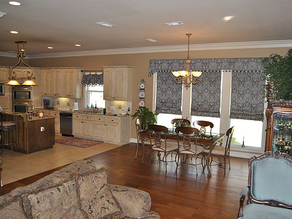 3rd image of 30130 Peak Ln