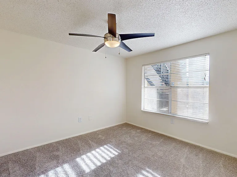 Lakewood Place — Photo 149