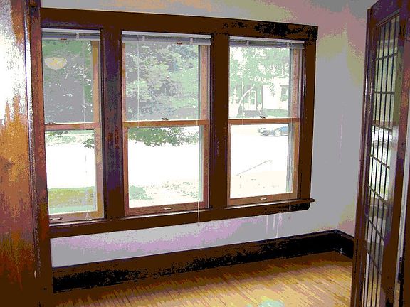 4th image of 1646 Selby Ave