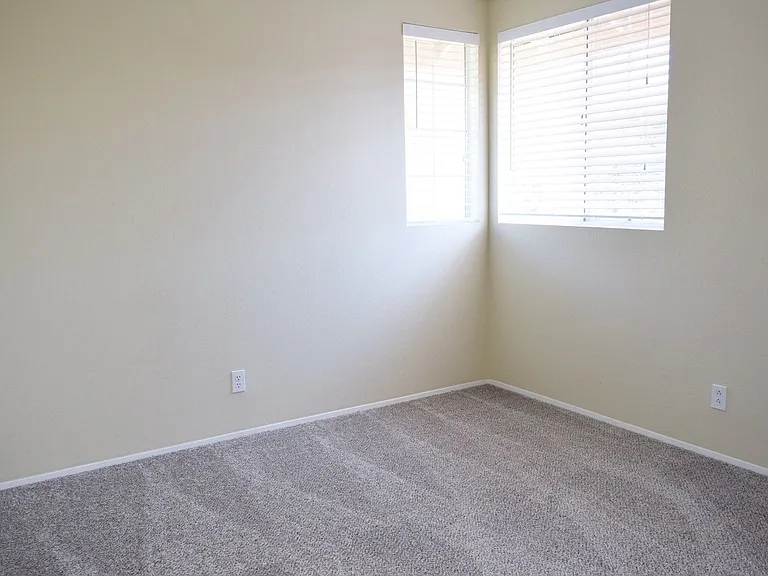 13388 Darview Ln — Photo 10