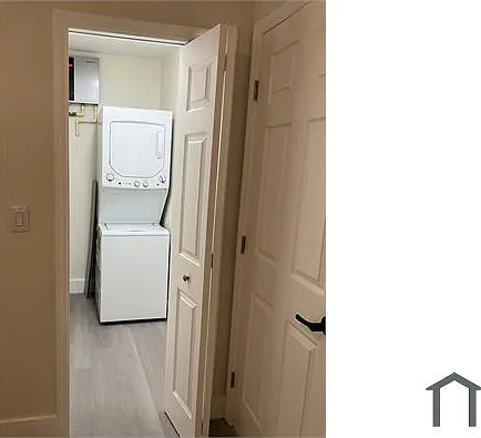 15564 Avalon Ave #B — Photo 7