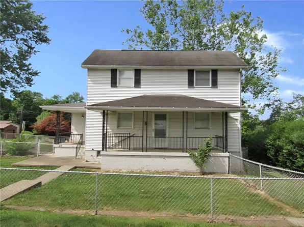 205 Hood St, Hutchinson, PA 15640