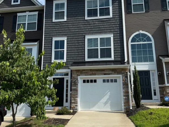 54 Andrews Pl, Fredericksburg, VA 22405