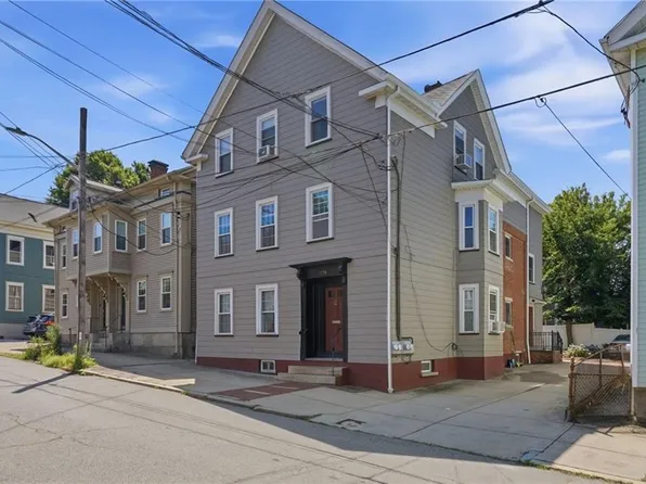 179 Transit St #2, Providence, RI 02906