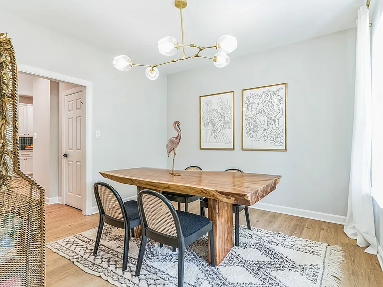 14720 Locust Ct — Photo 6