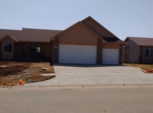 10911 W. Hollywood St., Wichita, KS 67215