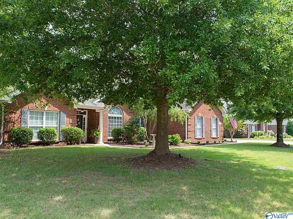 2nd image of 7309 Oldstone Dr SE