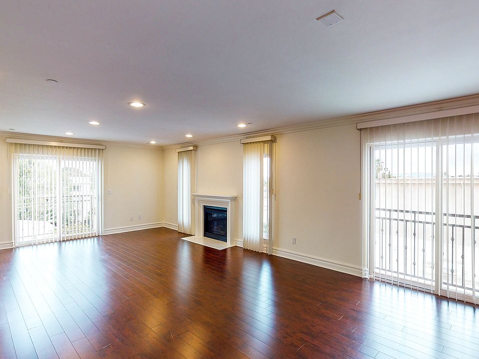 1st image of 8610 Chalmers Dr APT 403