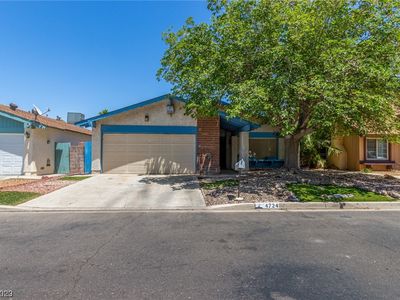 4724 Summerhill Rd, Las Vegas, NV, 89121