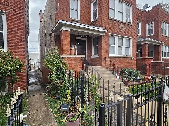 2nd image of 1639 S 47th Ct