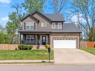974 Harding Dr, Clarksville, TN 37042