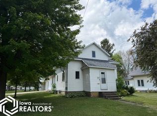 826 Main Ave N, Britt, IA 50423