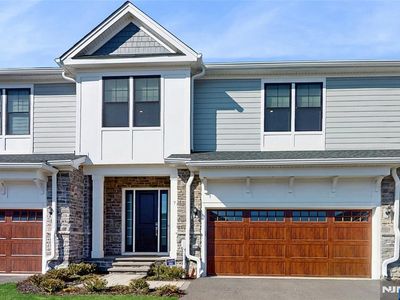 7 Saint Andrews Cir, River Vale, NJ, 07675