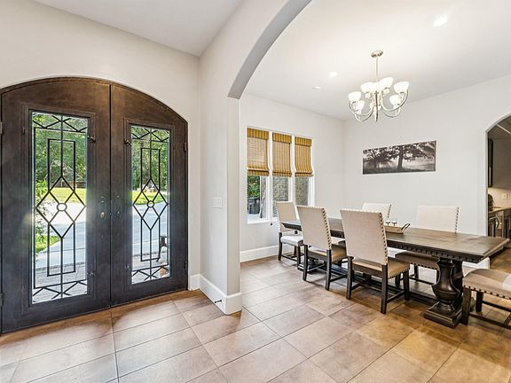 4th image of 635 Bayhill Rd