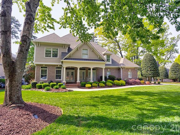 3rd image of 13404 Robert Walker Dr