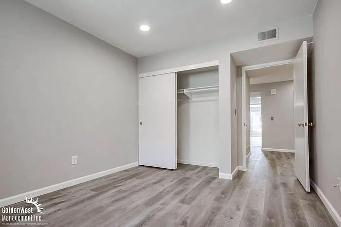6357 Rancho Mission Rd #5 — Photo 12