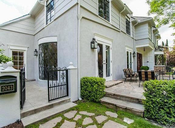2nd image of 2043 N Victoria Dr