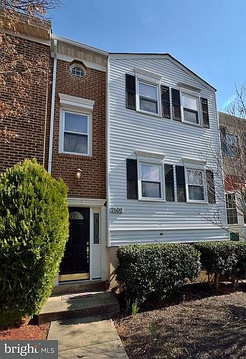 1st image of 7102 Captains Cove Ct