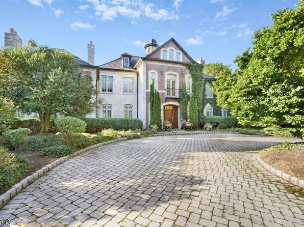 6 Pine Valley Way, Florham Park Boro, NJ 07932