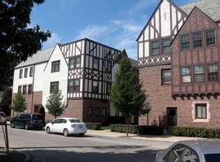 1099 Merrill St #K1, Winnetka, IL 60093