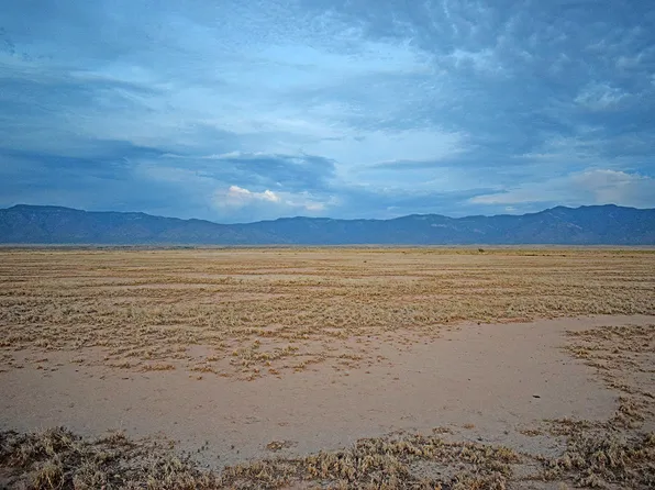 LOT 4 Rio Del Oro #3, Los Lunas, NM 87031