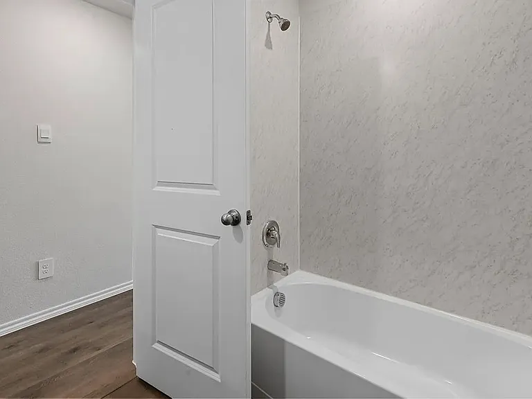 13125 Quentin Dr — Photo 5