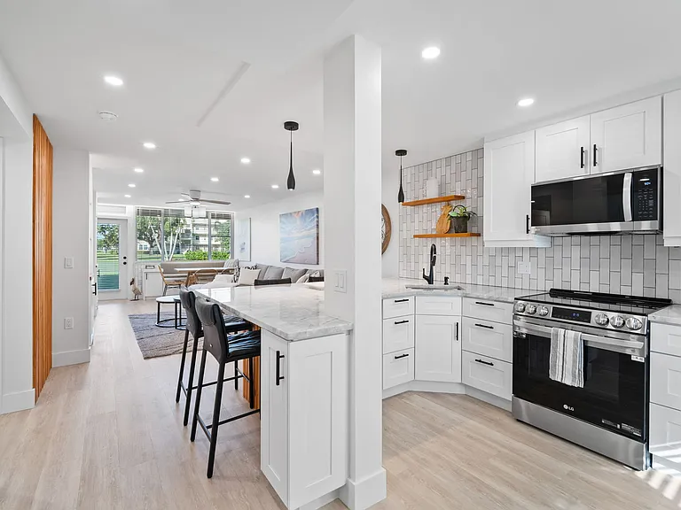 1624 Pine Valley Dr — Photo 8