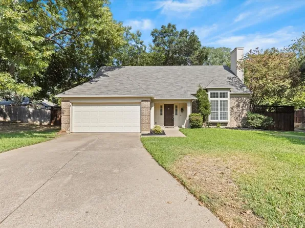 4300 Bradford Dr, Grapevine, TX 76051