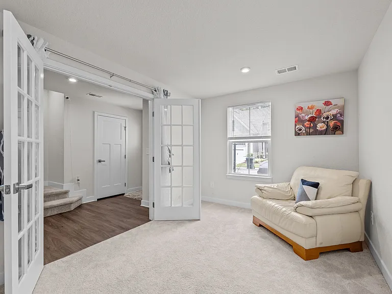 1732 Defiance Dr — Photo 3