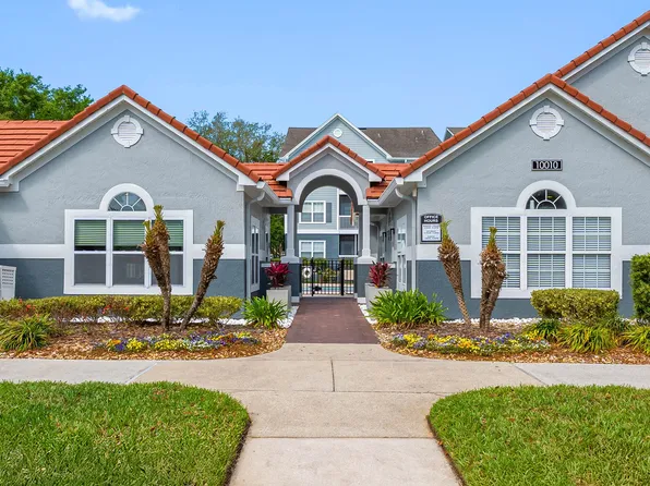 The Colony at Deerwood Apartments