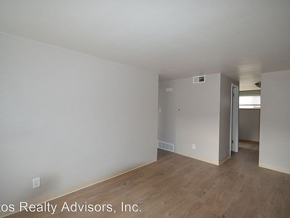 3rd image of 5561 S Delaware St APT 2