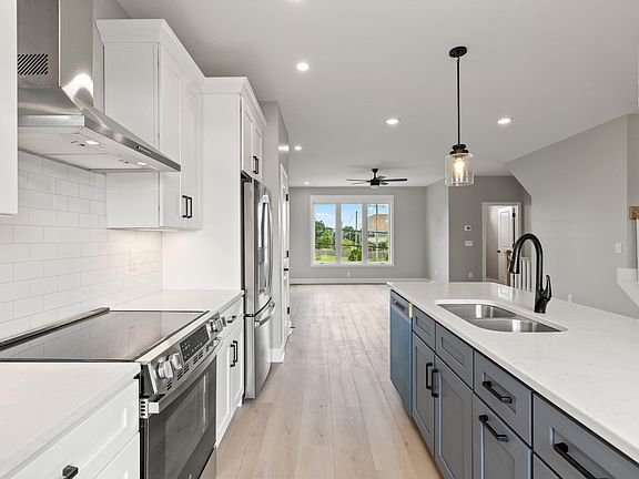 5th image of 3107 Liberty Cir